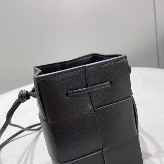 BV Mini Cassette Bucket Bag Black, For Women, Bags 5.5in/14Amelia680217VCQC48425