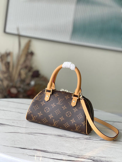 Fashion Lu-Vi bags - 4991