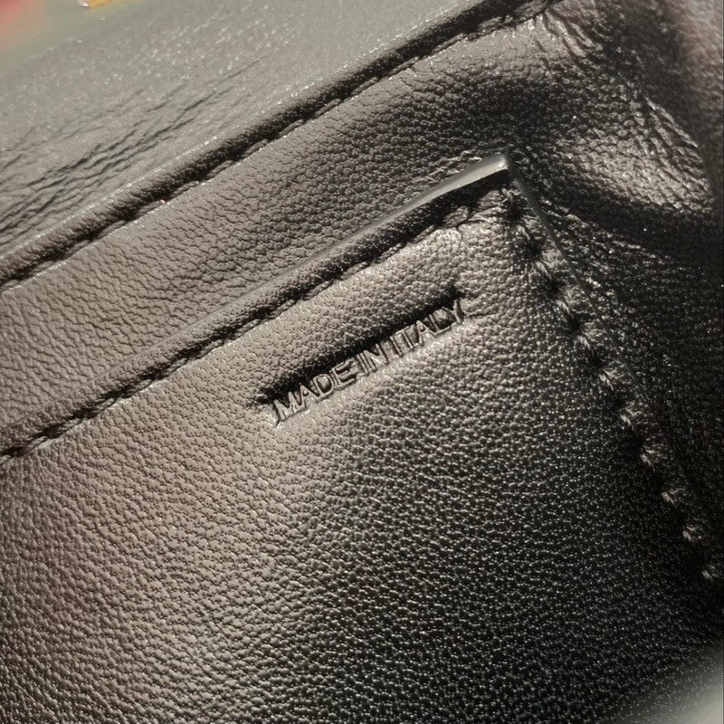 VAL LUXURY BAGS - FOR FASHION LOVERS  AFFORDABLE LUXURY BAGS- 515