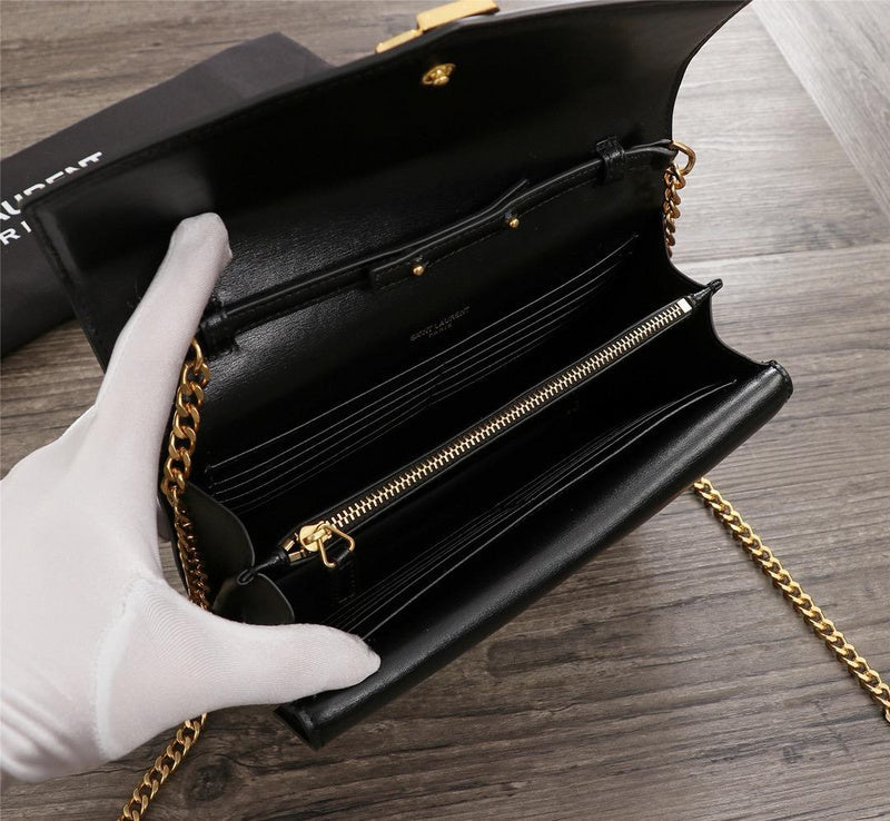 Amelia - YSL Bag - 2917