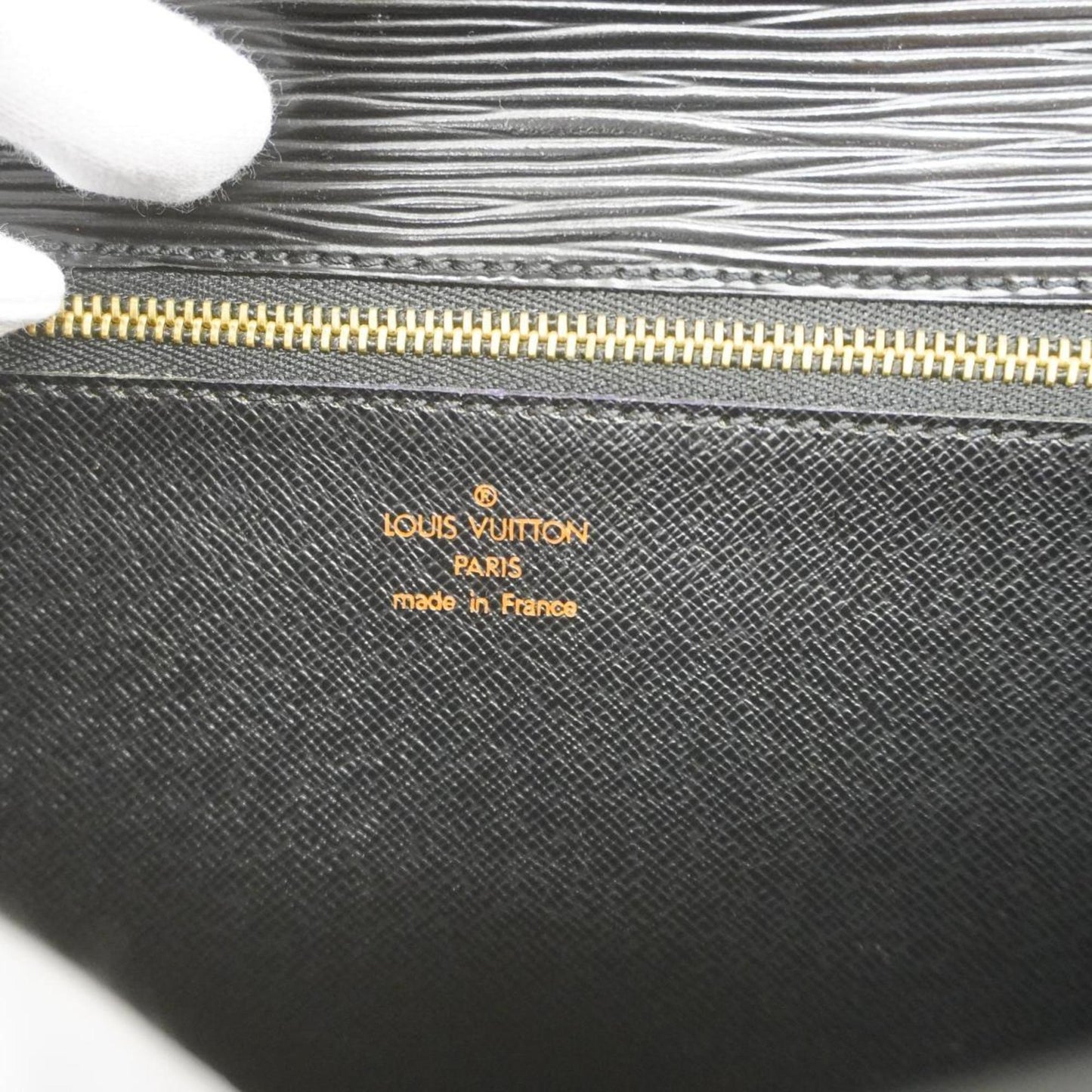 Louis Vuitton Sellier Drangonne  Leather Clutch Bag