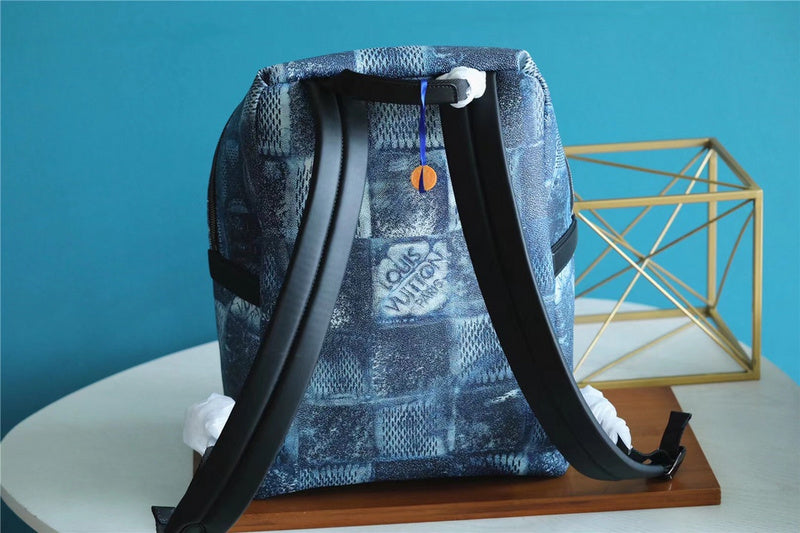 Fan Fashion Lu-Vi bags - 9582