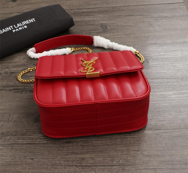 Amelia - YSL Bag - 2913