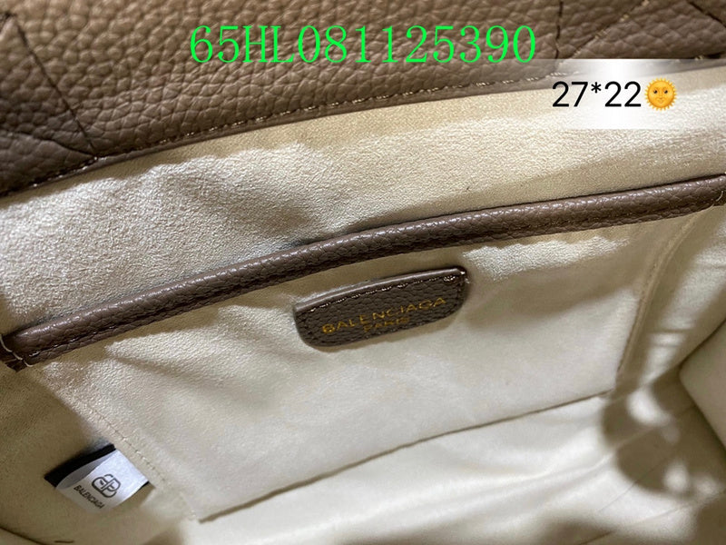 Amelia - BGA Bags - 1971