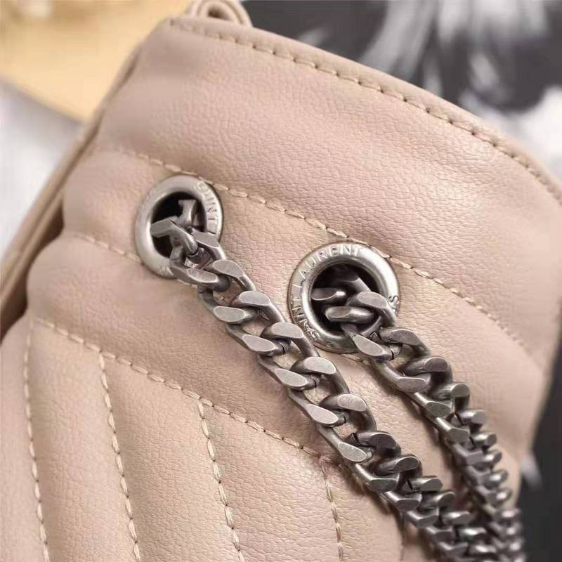Amelia - YSL Bag - 2811