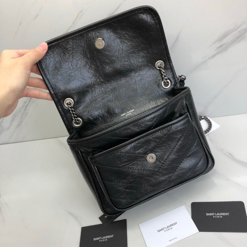 Amelia - YSL Bag - 4050