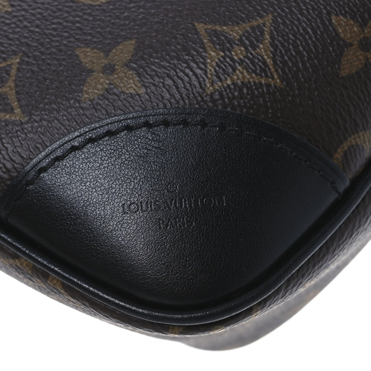 Louis Vuitton Monogram Odeon MM Black