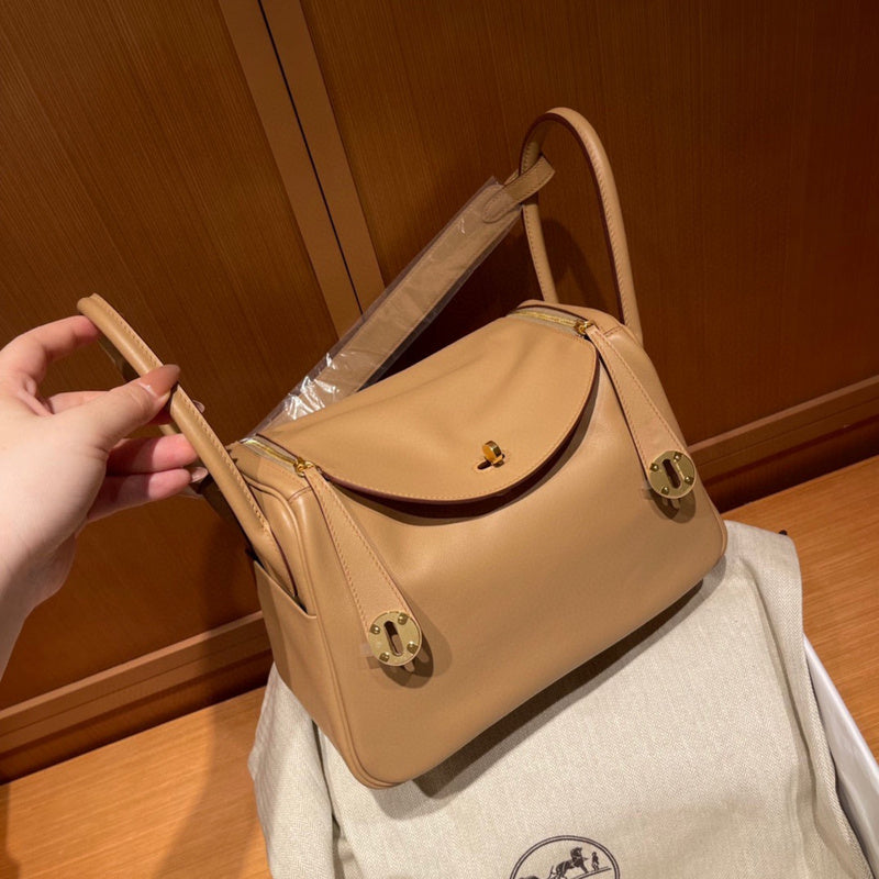 Amelia - HMS Bags - 1735