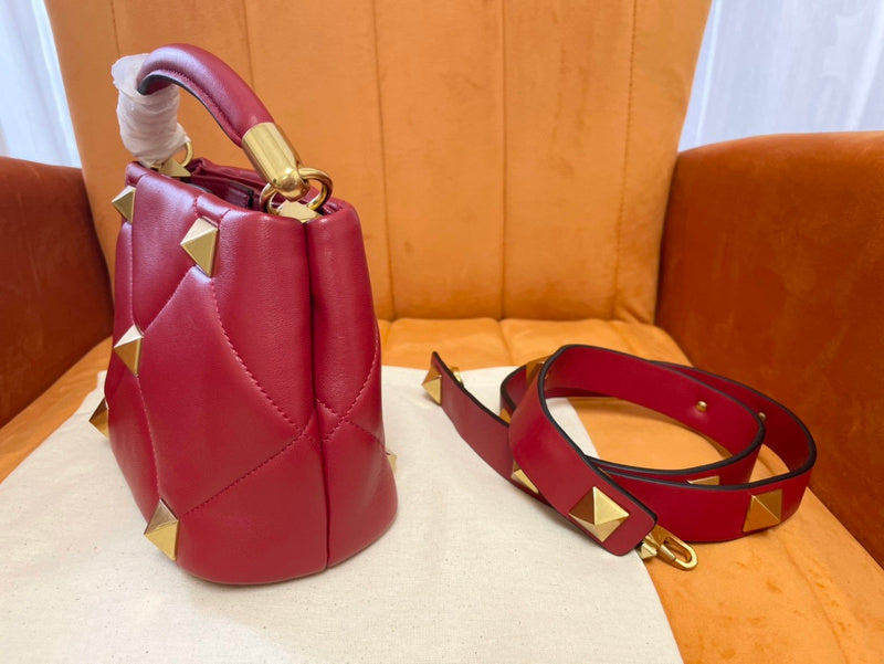 VAL LUXURY BAGS - FOR FASHION LOVERS  AFFORDABLE LUXURY BAGS- 1515