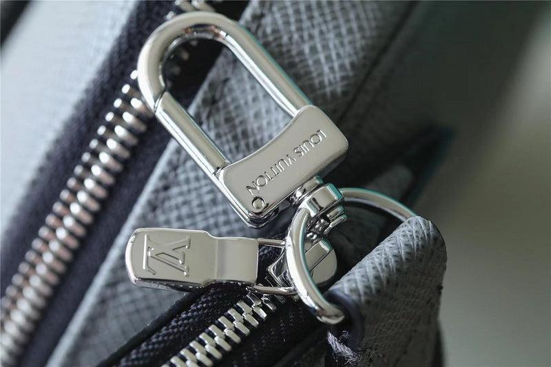 Fan Fashion Lu-Vi bags - 10218