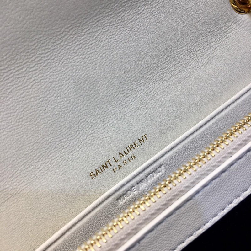 Amelia - YSL Bag - 2921