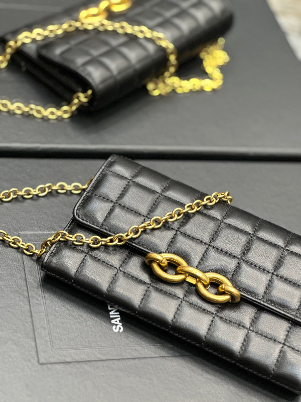 Amelia - YSL Bag - 4001