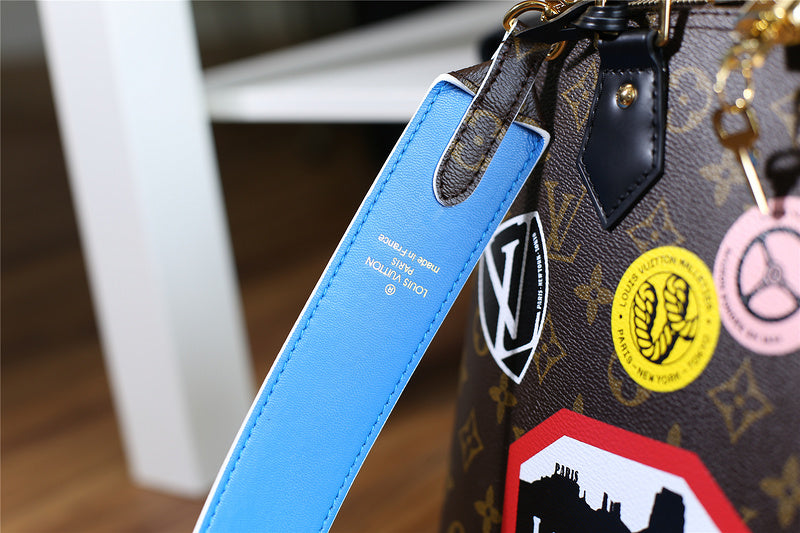 Fan Fashion Lu-Vi bags - 8261