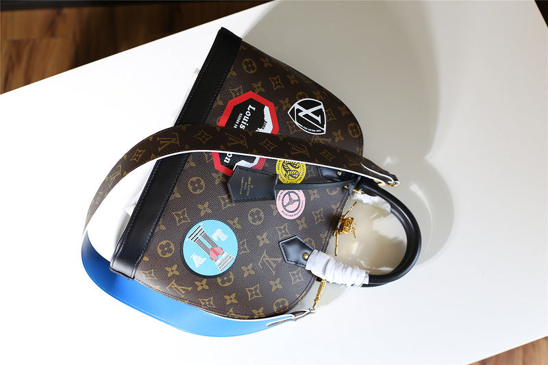Fan Fashion Lu-Vi bags - 8261