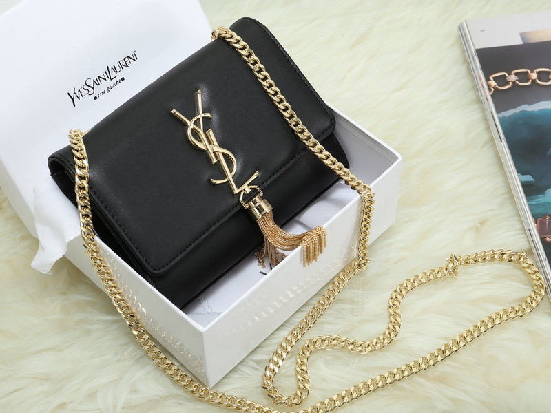 Amelia - YSL Bag - 3547