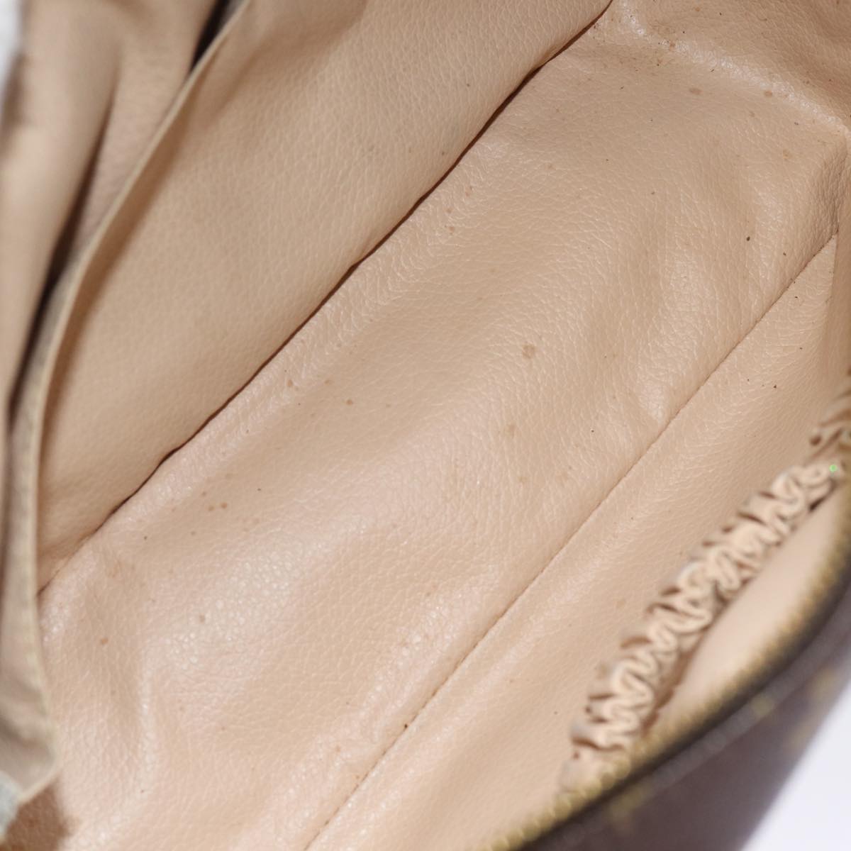 Louis Vuitton Trousse De Toilette Clutch Bag