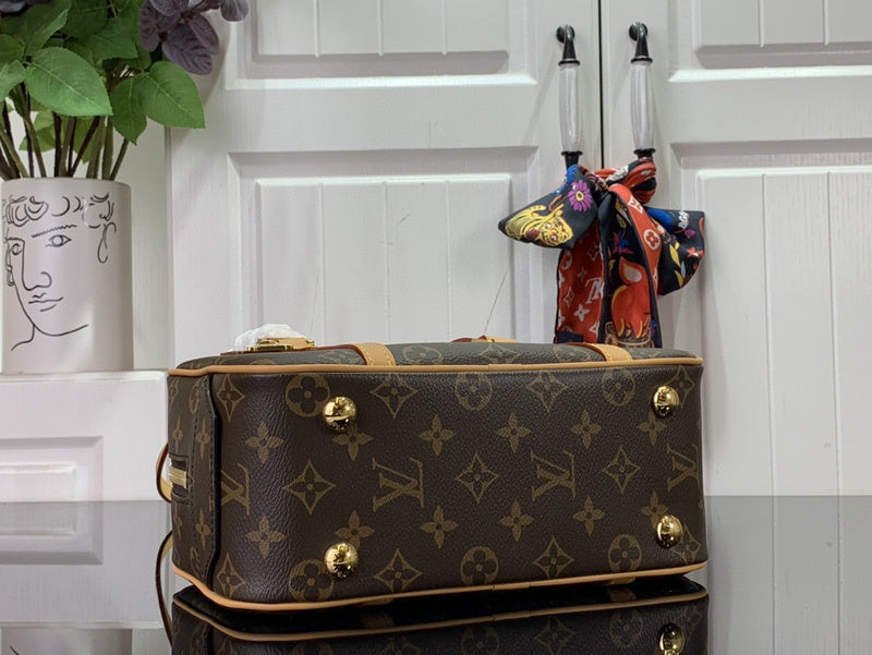 Fashion Lu-Vi bags - 3442