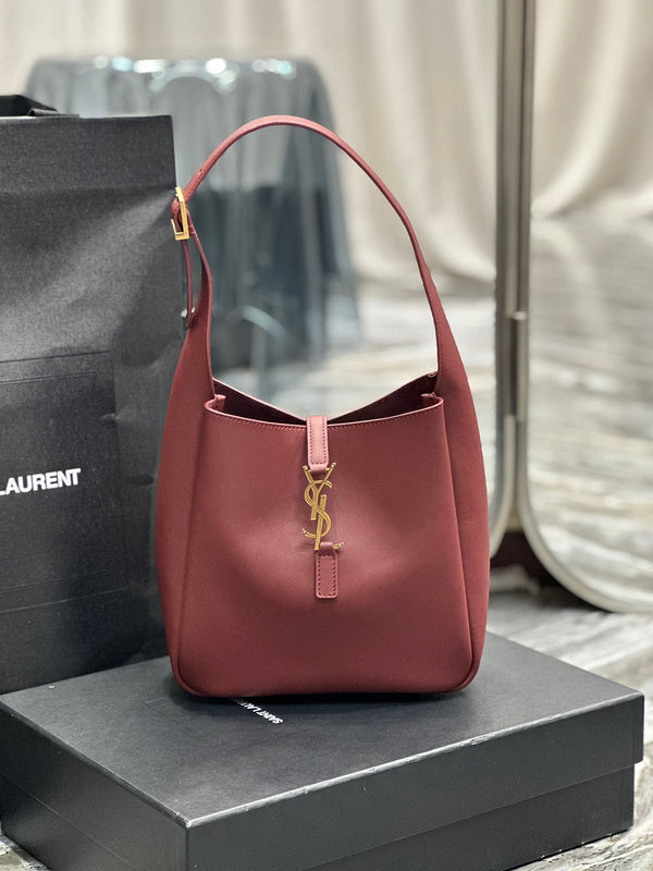 Amelia - YSL Bag - 3969