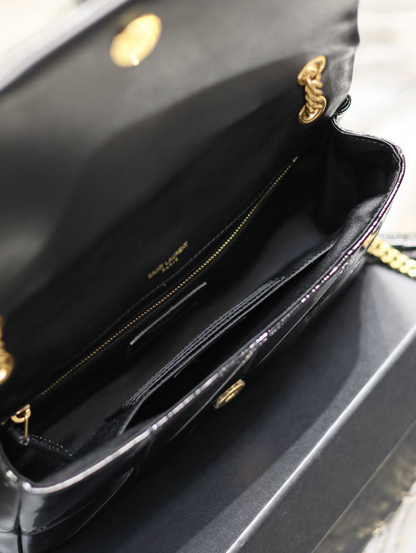 Amelia - YSL Bag - 1818