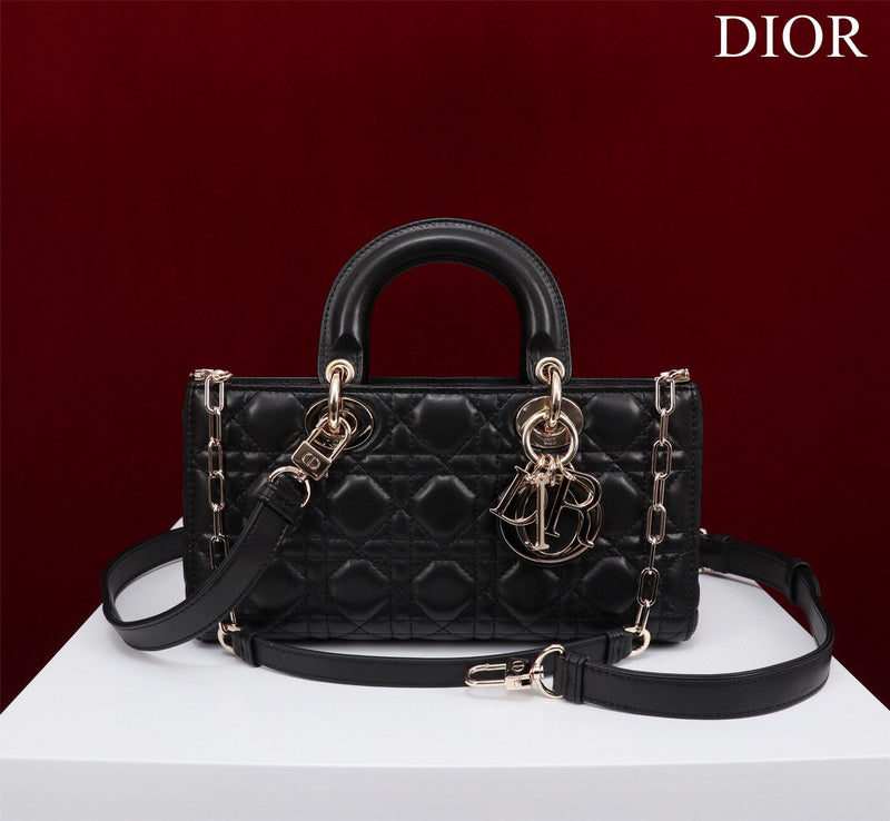 Amelia- DYOR FASHION BAGS - 200