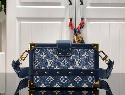 Fan Fashion Lu-Vi Bags - 16962