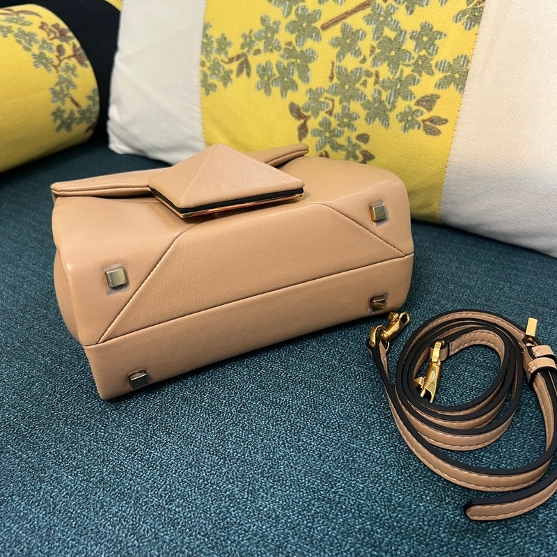 VAL LUXURY BAGS - FOR FASHION LOVERS  AFFORDABLE LUXURY BAGS- 409