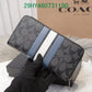 Amelia - CAH Wallet - 096
