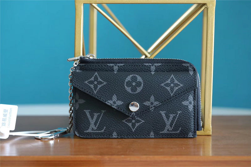 Fan Fashion Lu-Vi bags - 8996