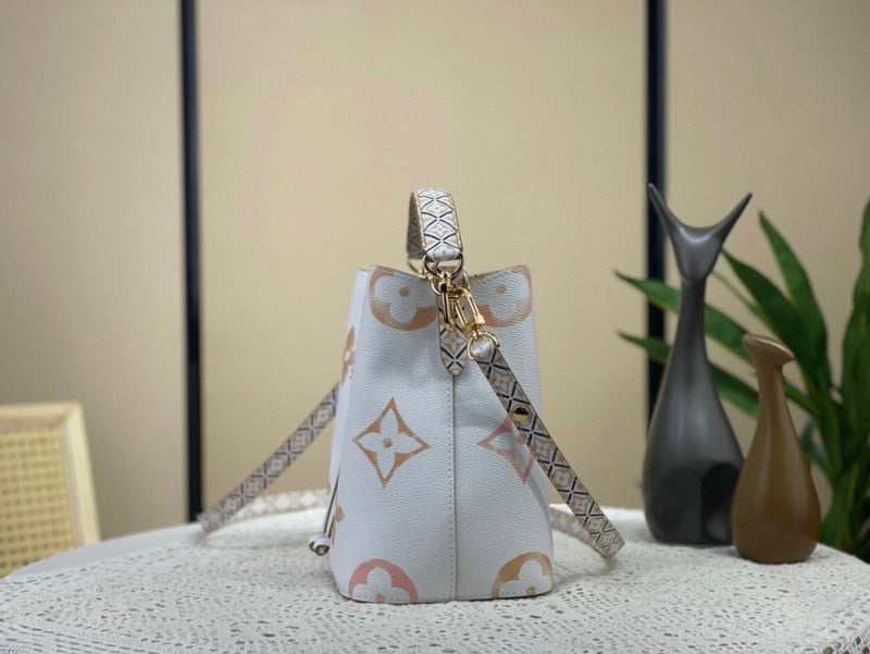 Amelia - LOV Lady Bags - 080
