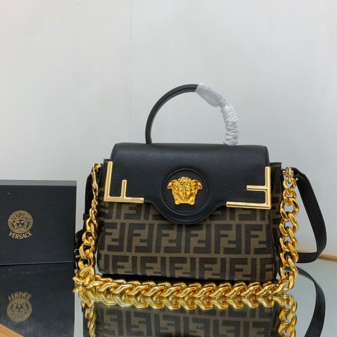 Amelia's Bag Gallery - VAR Bags - 233