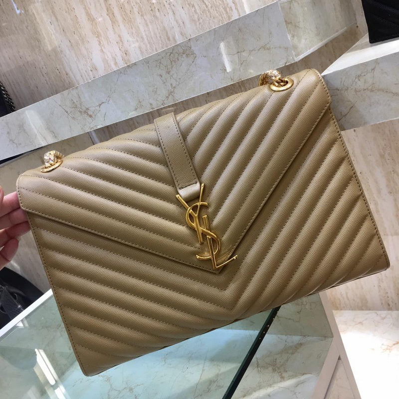 Amelia - YSL Bag - 2767