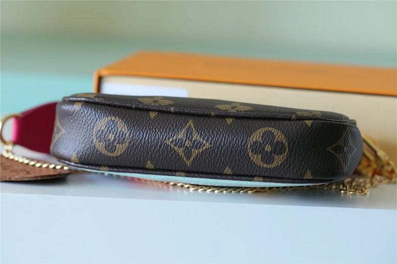 Fan Fashion Lu-Vi bags - 8830