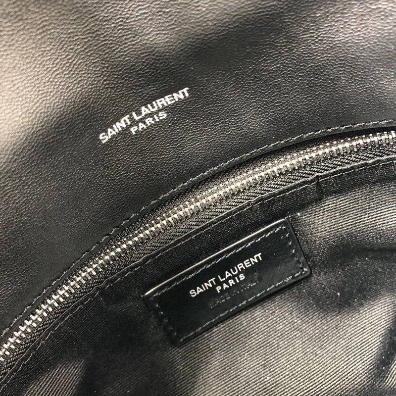 Amelia - YSL Bag - 2113