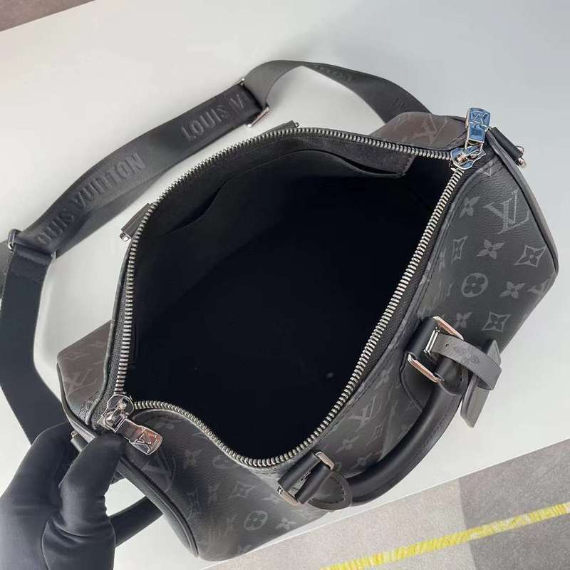 Fan Fashion Lu-Vi bags - 11413