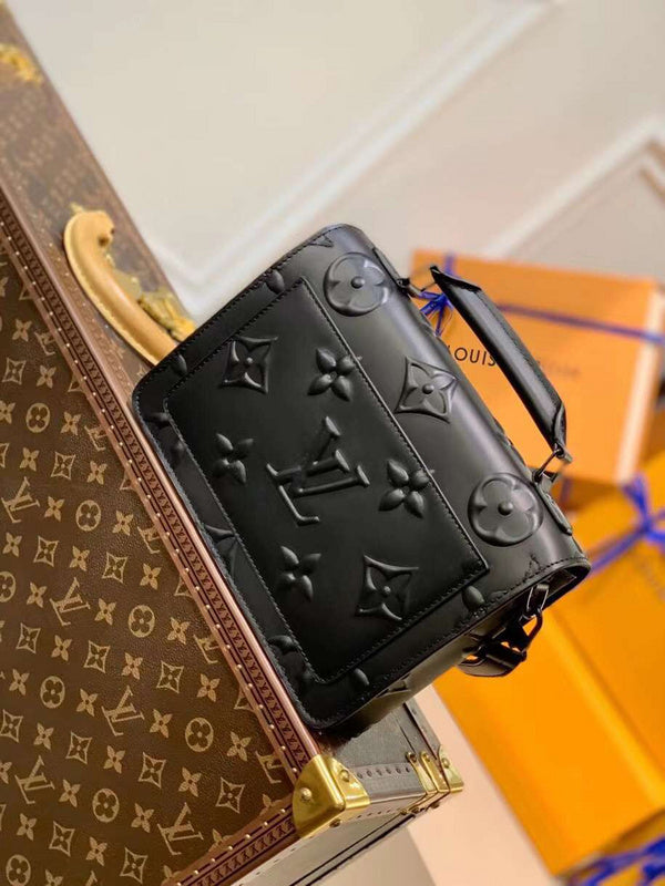 Fan Fashion Lu-Vi bags - 17461