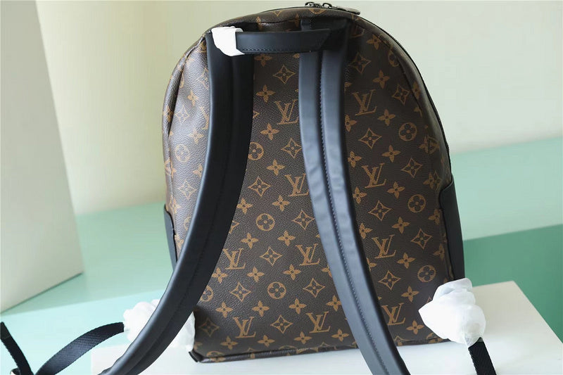 Fan Fashion Lu-Vi bags - 9564