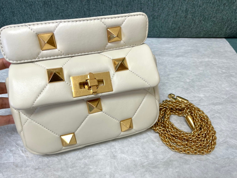 Amelia's Bag Gallery - VEL Bags - 550