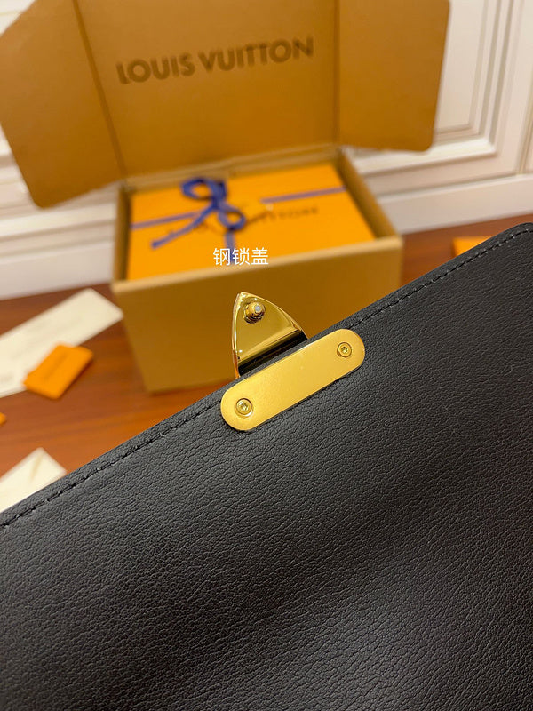 Amelia's Bag Gallery - LOV Bags - 1021