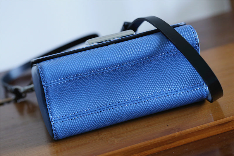 Fan Fashion Lu-Vi bags - 8487