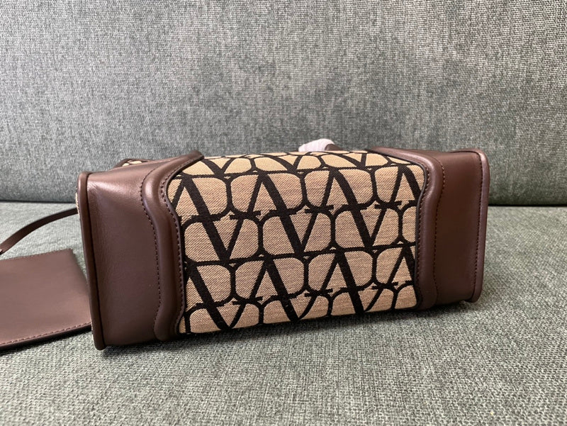 VAL LUXURY BAGS - FOR FASHION LOVERS  AFFORDABLE LUXURY BAGS- 800
