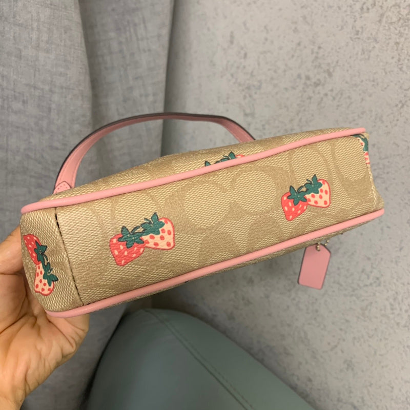 Amelia-i CAH Bags - 389