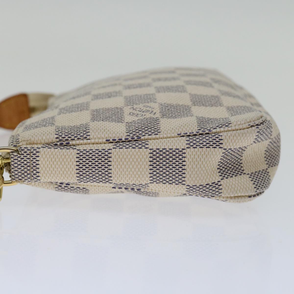 Louis Vuitton Pochette Accessoires  Canvas Clutch Bag