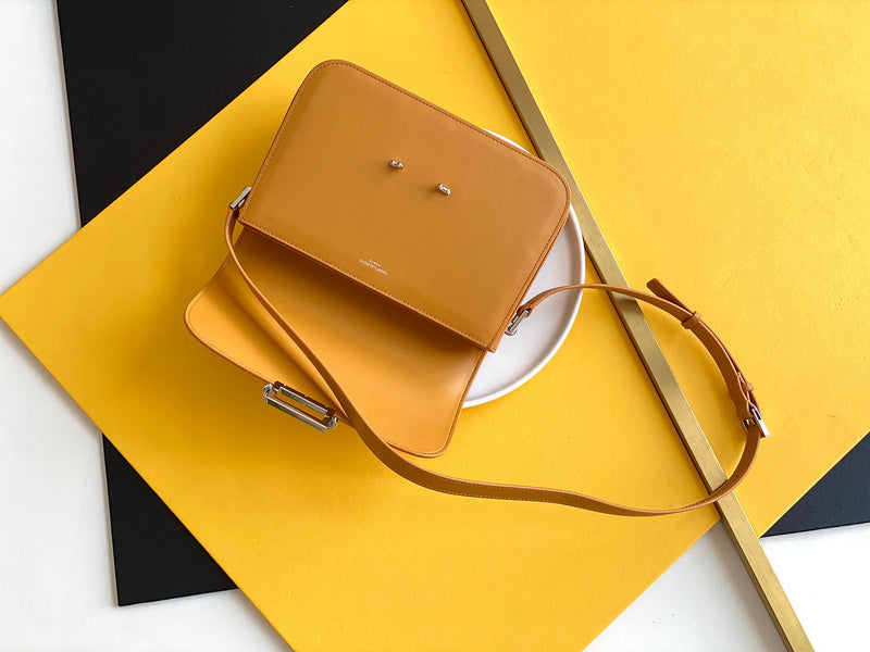 Amelia - YSL Bag - 4153