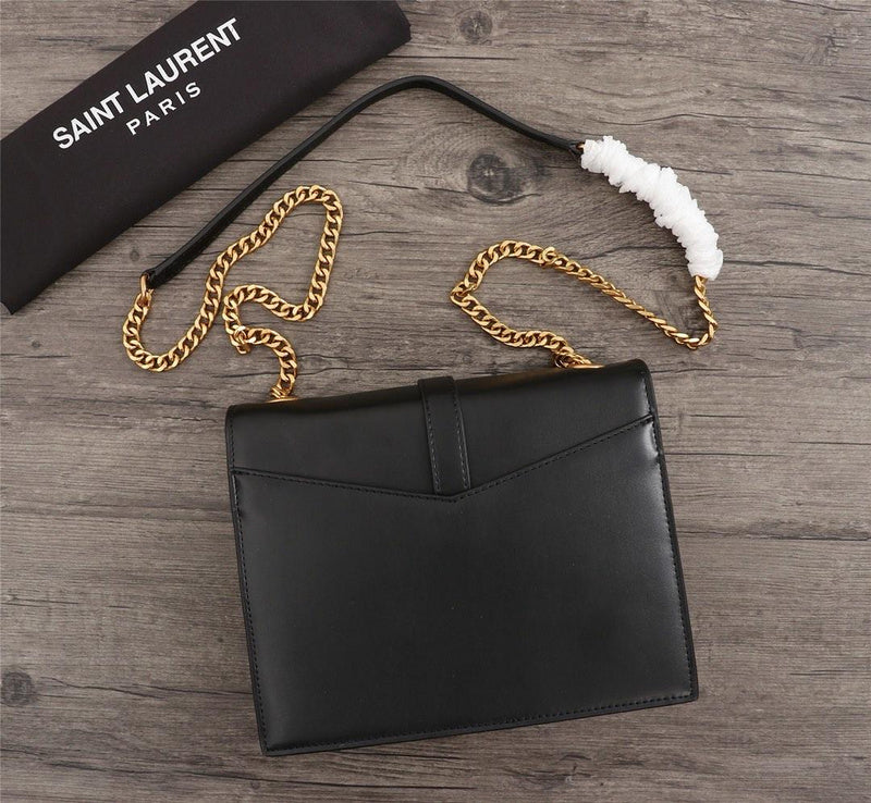 Amelia - YSL Bag - 2841