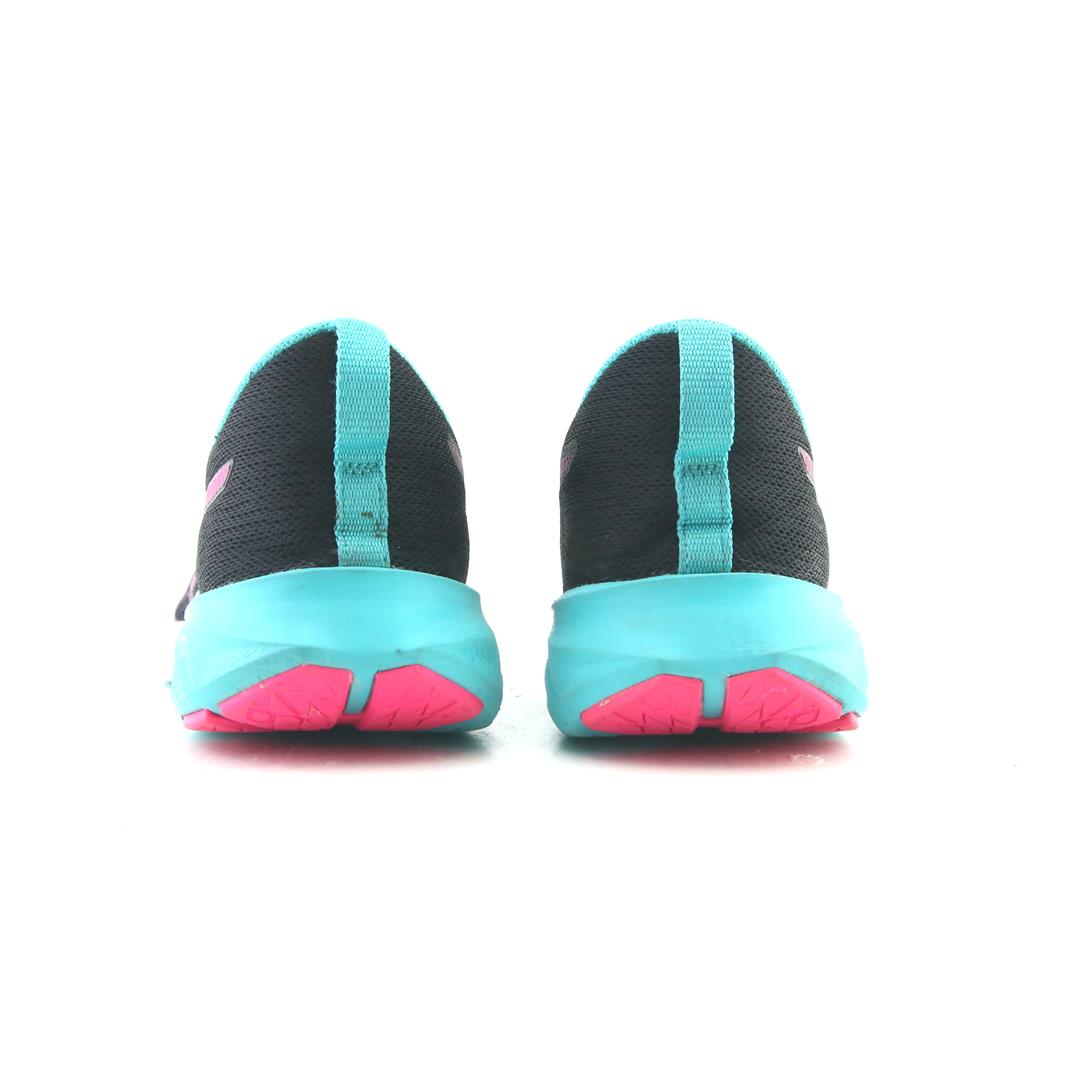 ASICS VERSABLAST 2