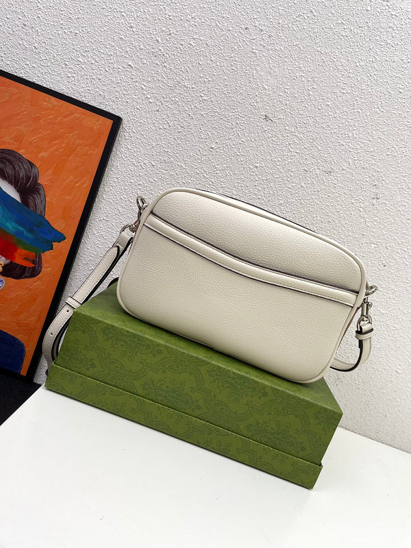 Amelia-i CAH Bags - 305