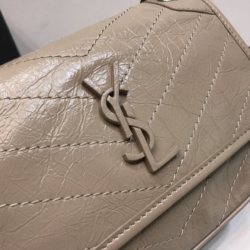 Amelia - YSL Bag - 2227