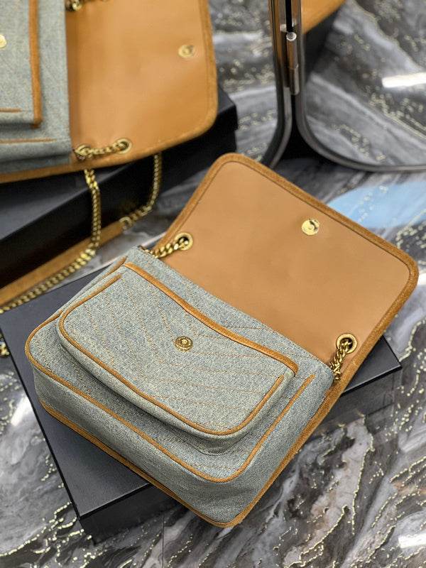 Amelia - YSL Bag - 3963