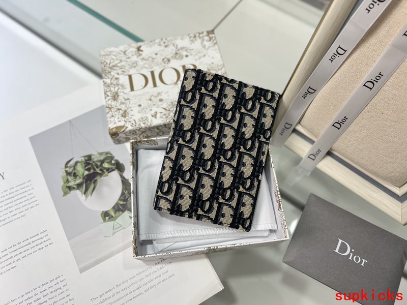 Amelia- Mix Wallets - 232