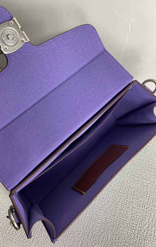 Amelia-i CAH Bags - 281